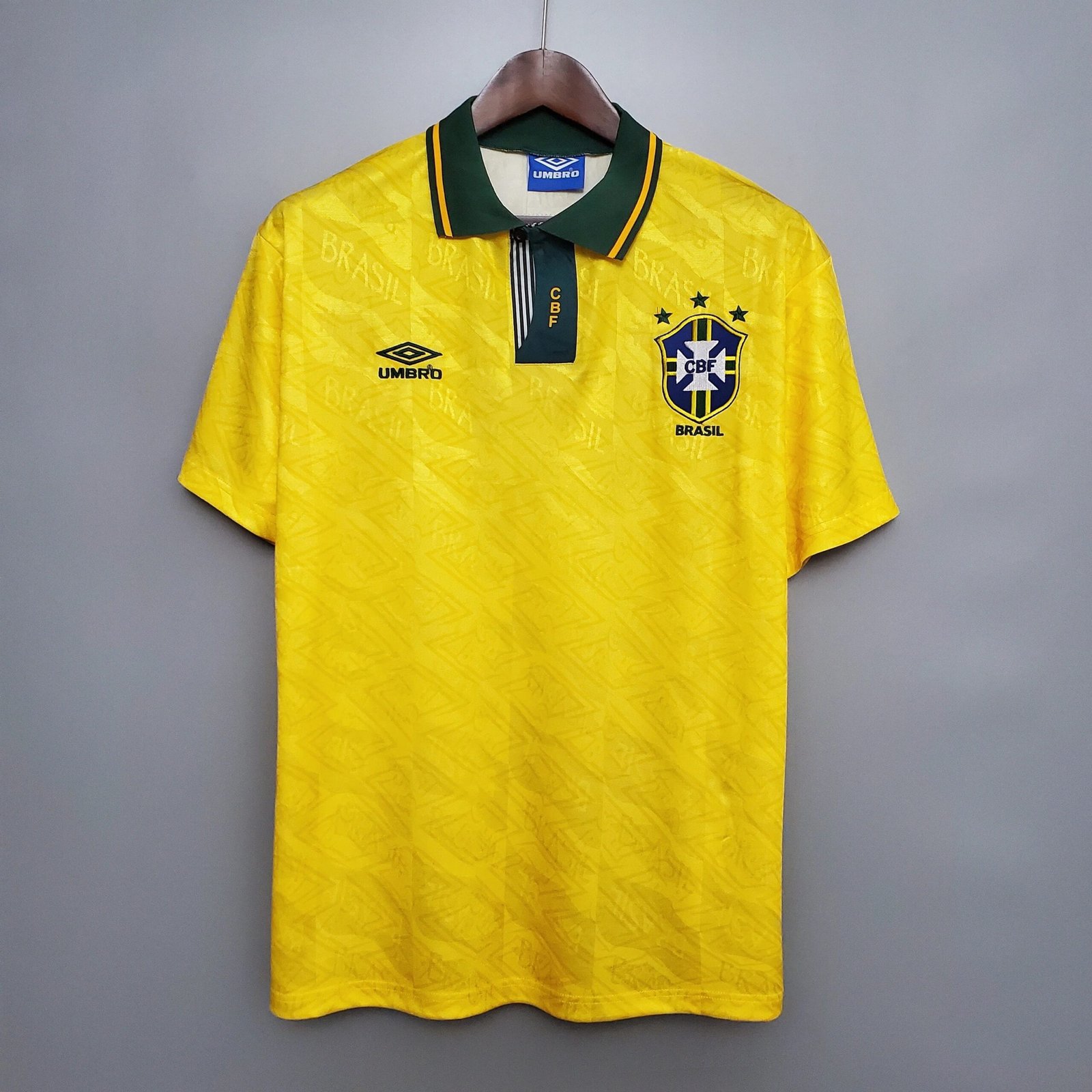 巴西队主场球衣-1991-1993-3-scaled-1.jpg Brazil home kit 1991-1993 - Image 1