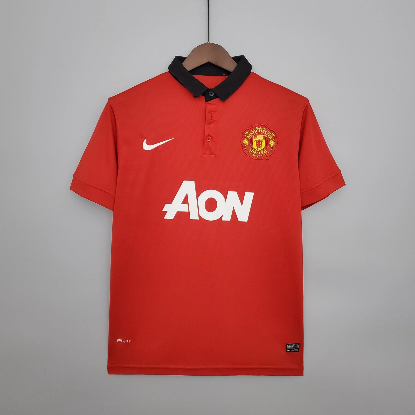 曼联-2013-2014-主场球衣-scaled-1.jpg Manchester United 2013-2014 home shirt - Image 1