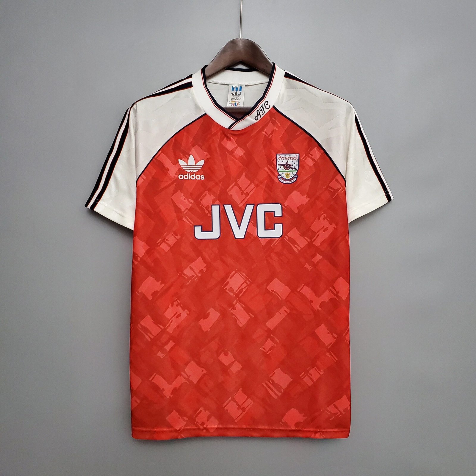 阿森纳-1990-1991-主场球衣-1-scaled-1.jpg Arsenal 1990 - 1991 home kit - Image 1