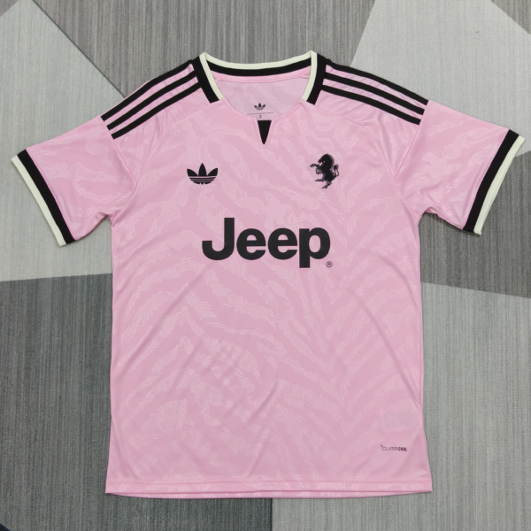 26/27 Juventus away jersey
